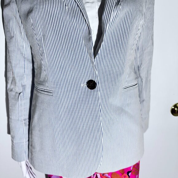 J.Crew 365 Striped Blazer – Size 8 - Picture 2 of 7
